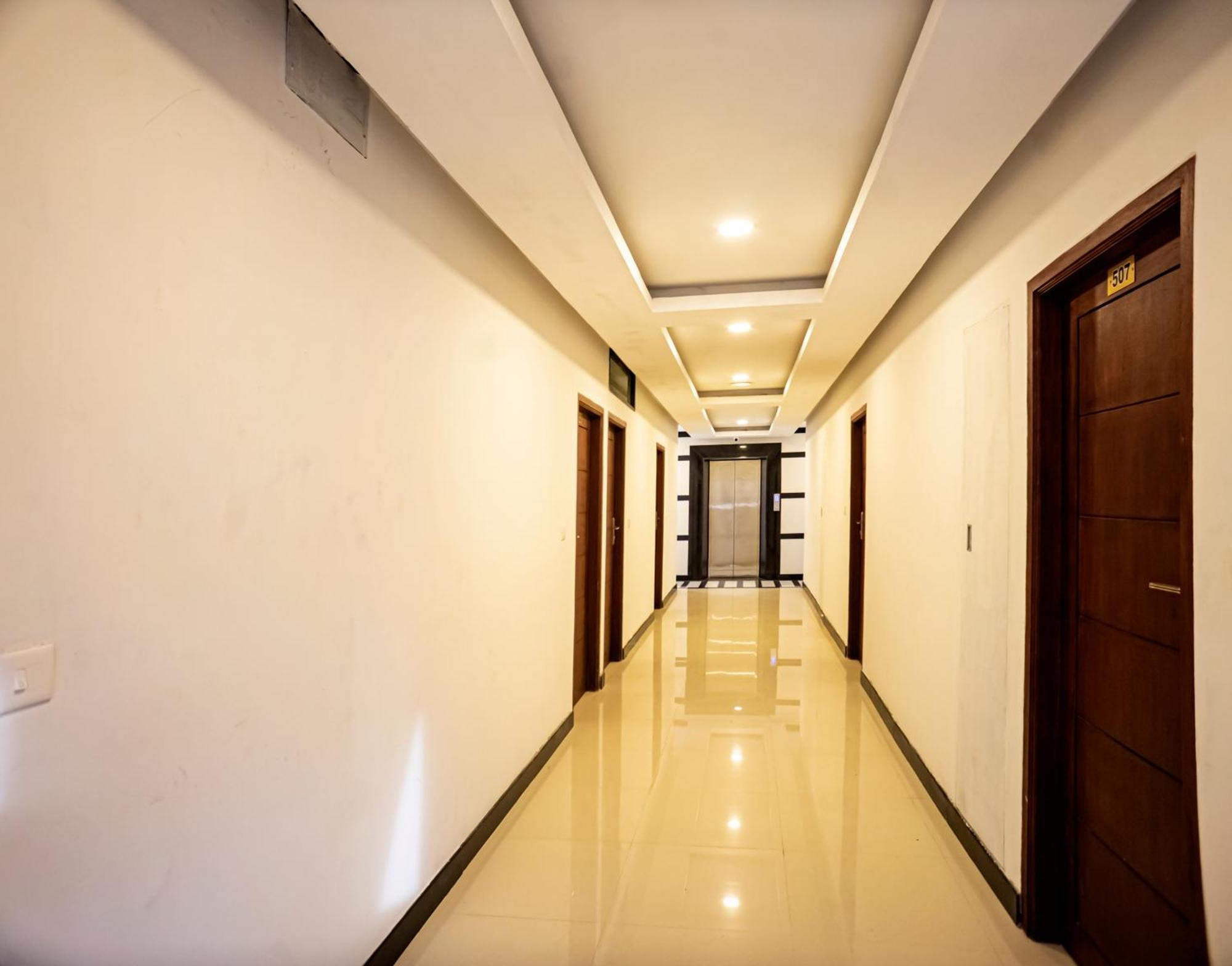 Hotel Sea Land กันยากุมารี ภายนอก รูปภาพ